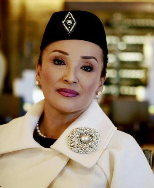 陈莎莉的生活照,岁月静好，优雅依旧